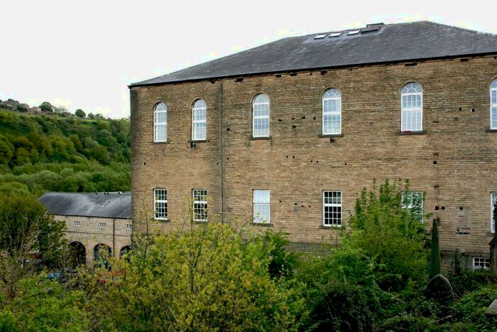 4 Bedroom Apartment To Rent In Bolton Brow, Sowerby Bridge, HX6