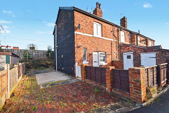 2 Bedroom Terraced House For Sale In Agbrigg Road, Wakefield, West Yorkshire, WF2
