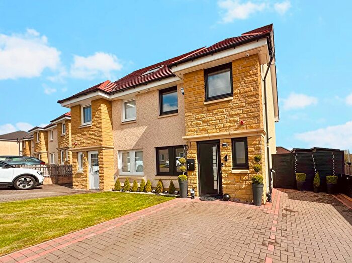 4 Bedroom Semi Detached House For Sale In Gartmorn Grove, Plains, Airdrie, ML6