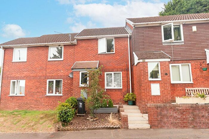 2 Bedroom Terraced House For Sale In Bloomfield Close, Newport, NP19