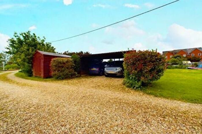 2 Bedroom Bungalow For Sale In The Willows, Upper Holme, Off Main Street, Zouch, Loughborough, Leicestershire, LE12