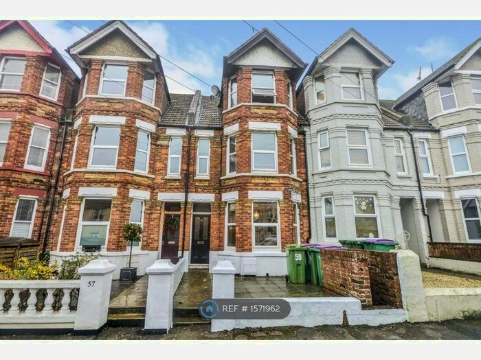 1 Bedroom Flat To Rent In Chart Road, Folkestone, CT19