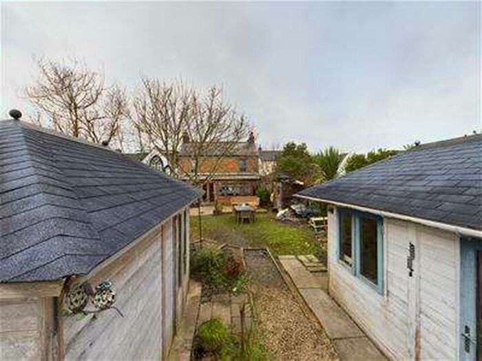 3 Bedroom Semi-Detached House For Sale In Riverside Lane, Broadoak, Newnham, GL14