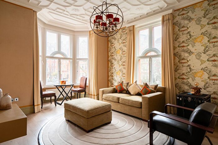 1 Bedroom Flat To Rent In Mount Street, London, W1K