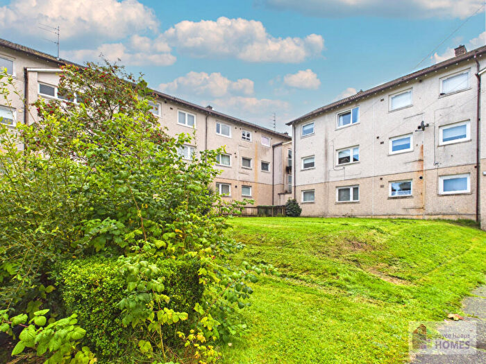 1 Bedroom Flat For Sale In Flemming Place, The Murray, East Kilbride, G75