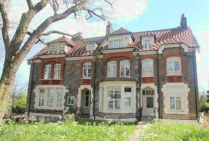 Studio To Rent In Mount View Road, Finsbury Park, N4
