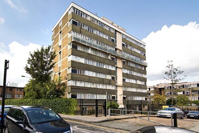 2 Bedroom Flat To Rent In Lister House, Lomas Street, Whitechapel, Vallance Road, London, E1