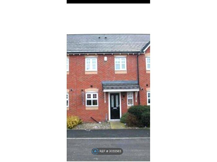 2 Bedroom Terraced House To Rent In Palatine Court, Denton, Manchester, M34