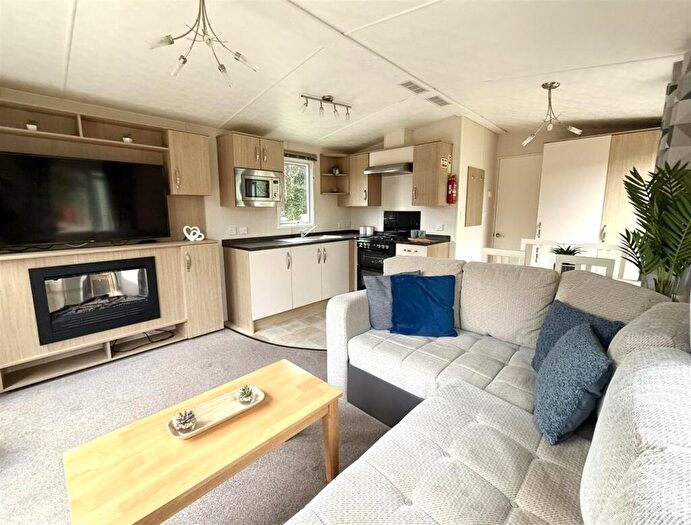 2 Bedroom Mobile Home For Sale In Gatebeck Holiday Park, Gatebeck Road, Kendal, LA8