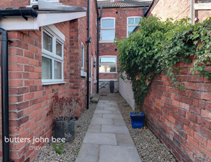 1 Bedroom Flat To Rent In Nantwich Road, Crewe, CW2