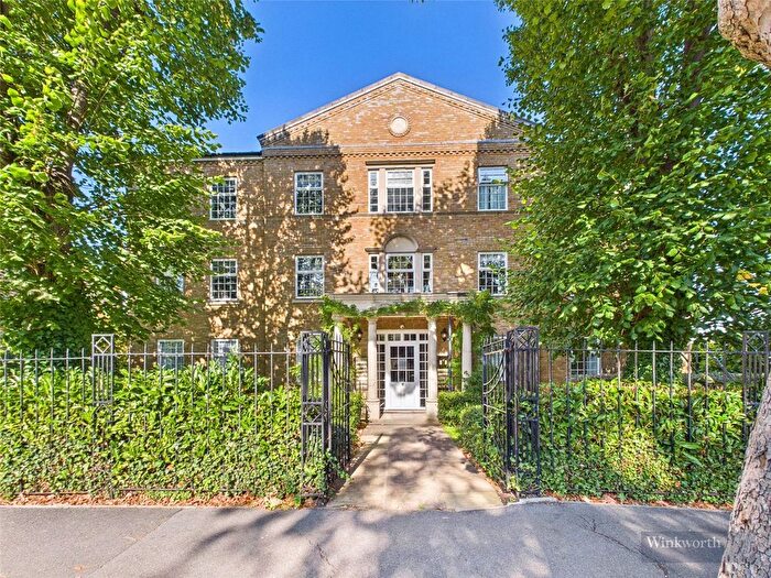 1 Bedroom Flat To Rent In Balaclava Road, Surbiton, KT6