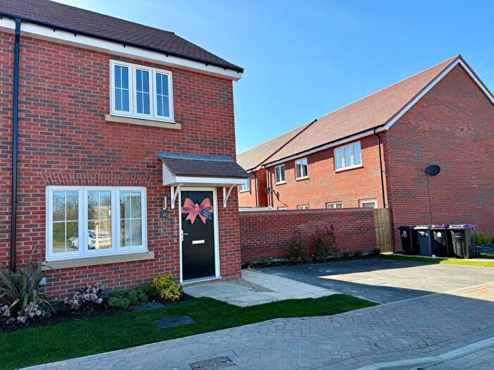 2 Bedroom House To Rent In Massingham Place, Bourne, PE10