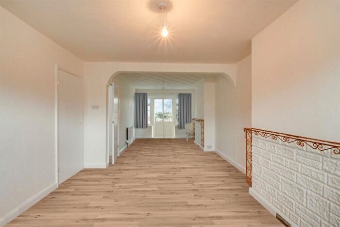 3 Bedroom Semi Detached House To Rent In The Chase, Edgware, HA8