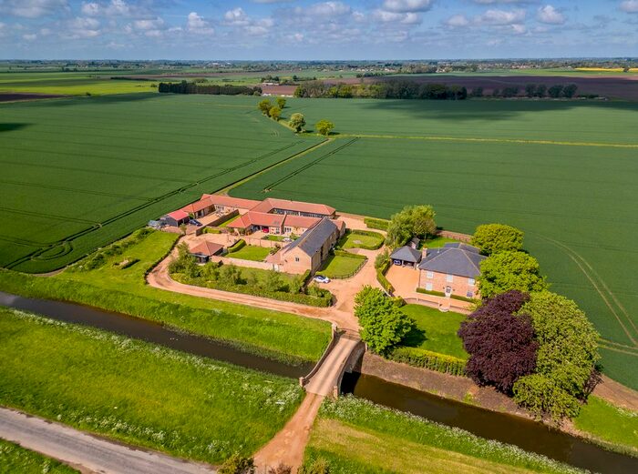 4 Bedroom Barn Conversion For Sale In High Road, Islington, King's Lynn, PE34