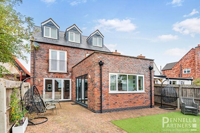 4 Bedroom Detached House For Sale In Eastrea Road, Whittlesey, Peterborough, PE7