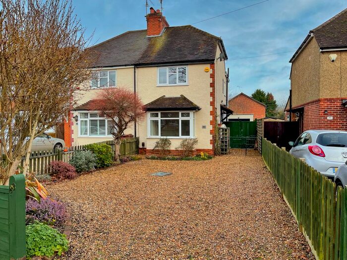 2 Bedroom Semi-Detached House To Rent In Mill Lane, Earley, Reading, RG6