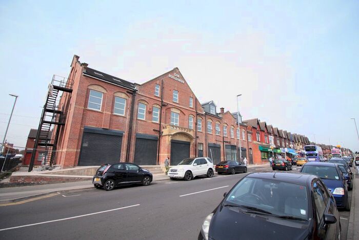 1 Bedroom Flat To Rent In Harehills Lane, Leeds, LS9