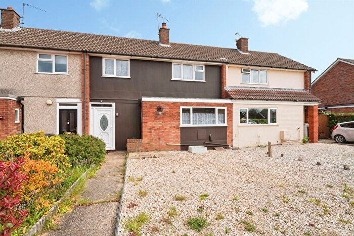 3 Bedroom Terraced House For Sale In Lee Warner Avenue, Fakenham, NR21
