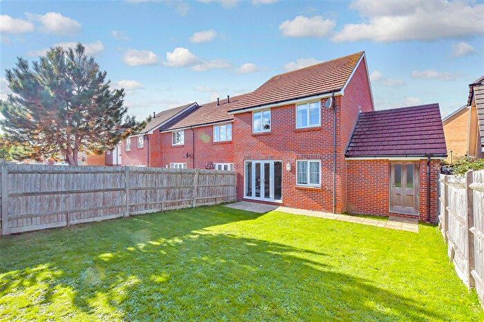 3 Bedroom Semi-Detached House For Sale In South Downs Rise, Havant, Hampshire, PO9