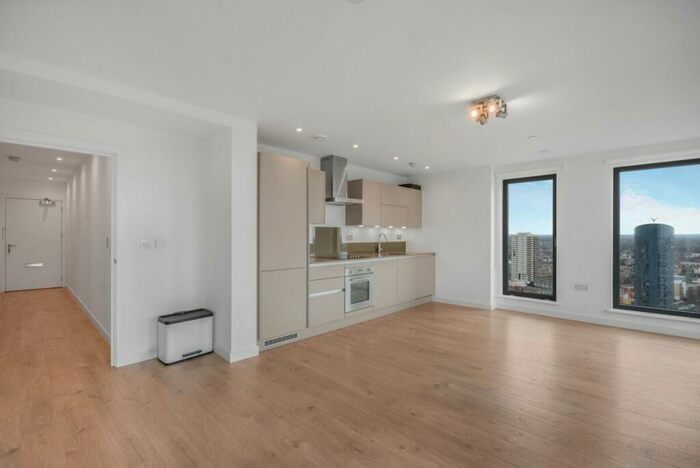 1 Bedroom Flat To Rent In Legacy Tower, Stratford, London, E15