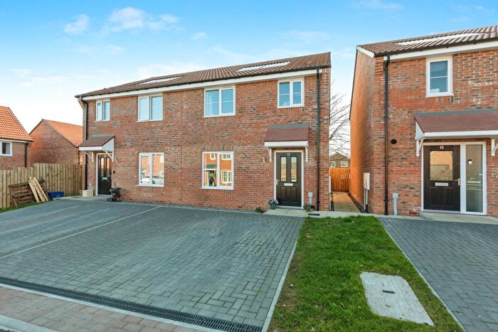 3 Bedroom Semi-Detached House For Sale In Chaffinch Drive, Aiskew, Bedale, North Yorkshire, DL8