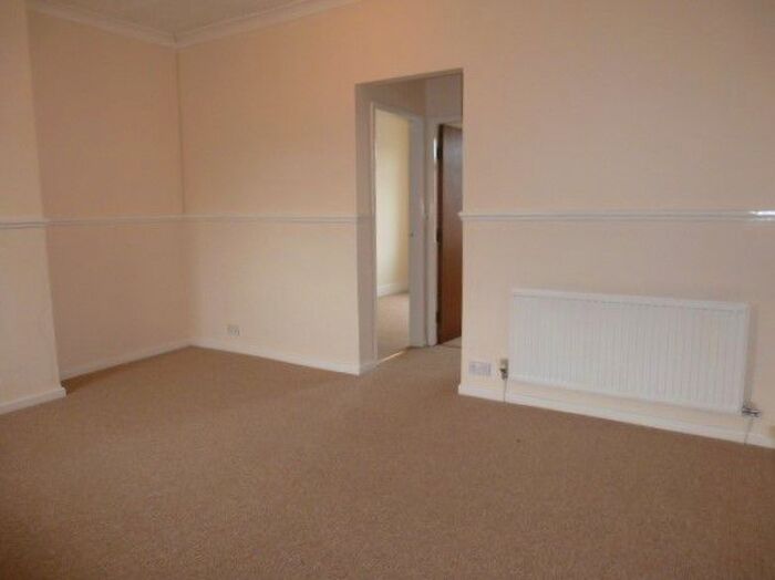 2 Bedroom Flat To Rent In Eaves Lane, Chorley, PR6