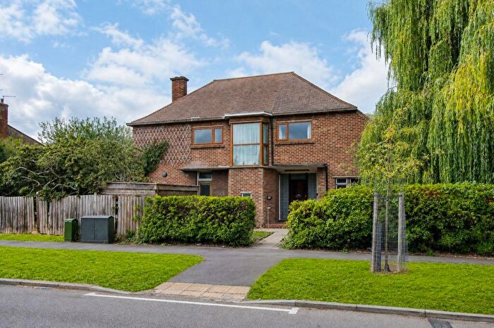 4 Bedroom Detached House For Sale In Grange Road, Letchworth Garden City, SG6