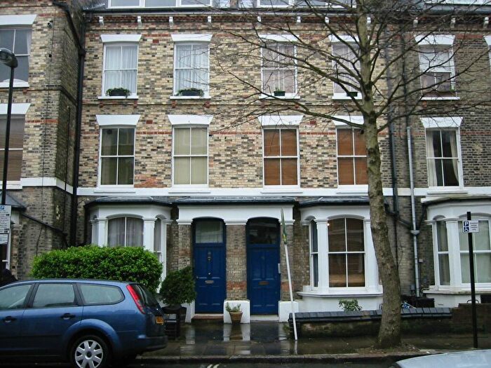 1 Bedroom Flat To Rent In Moray Road, London, N4