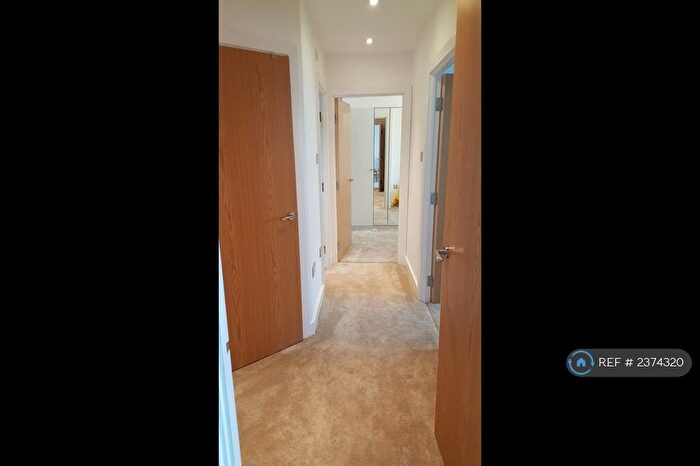 2 Bedroom Flat To Rent In Central House, London, E15