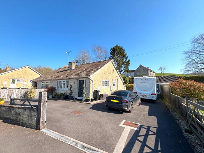 2 Bedroom Semi-Detached Bungalow For Sale In Brittens Hill, Paulton, Bristol, BS39