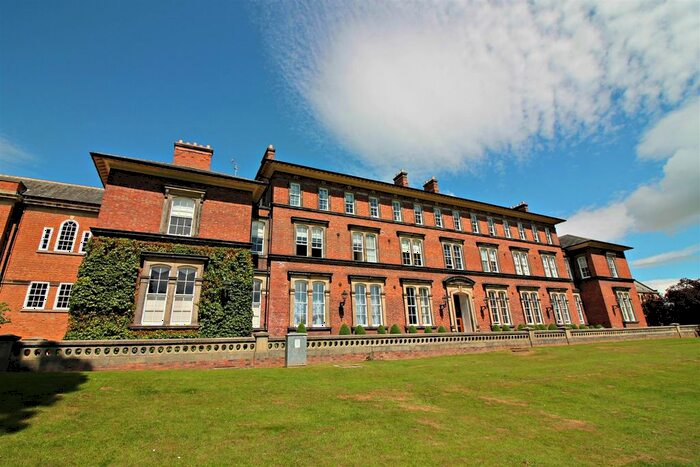 2 Bedroom Flat To Rent In Steven Way, Ripon, HG4