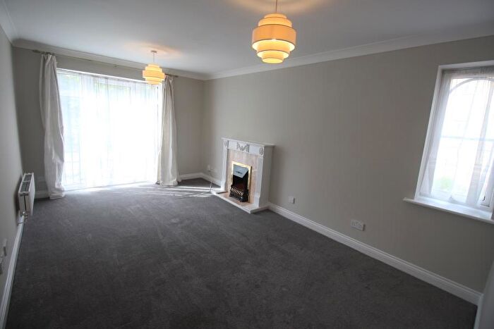 2 Bedroom Apartment To Rent In Woking, Surrey, GU21
