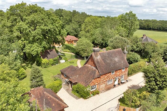 9 Bedroom Detached House For Sale In Tonbridge Road, Bough Beech, TN8