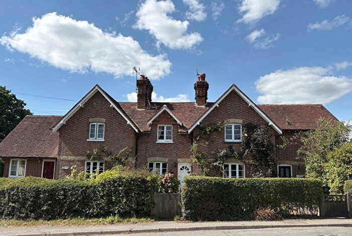 2 Bedroom Cottage For Sale In Bodiam, Robertsbridge, TN32