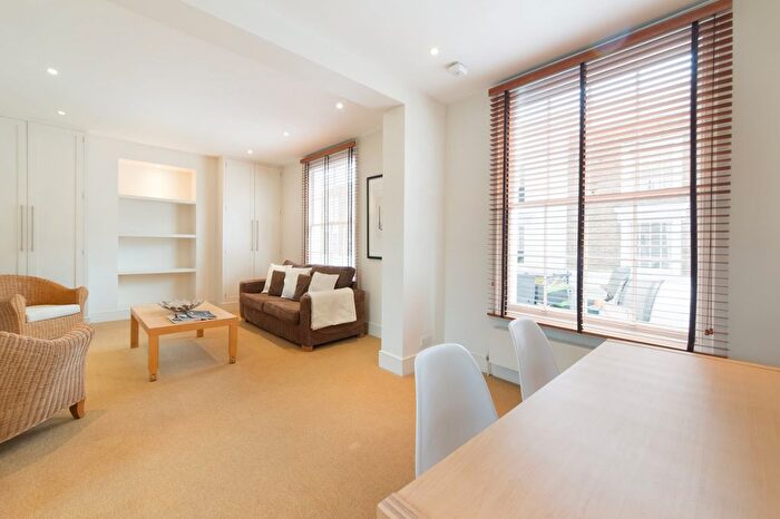 1 Bedroom Flat To Rent In Radnor Walk, Chelsea, SW3