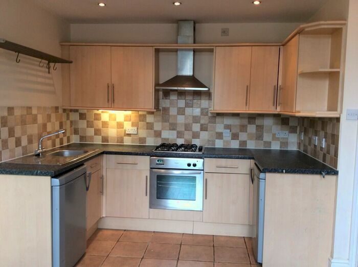 2 Bedroom Flat To Rent In Sefton Drive, Liverpool, L8