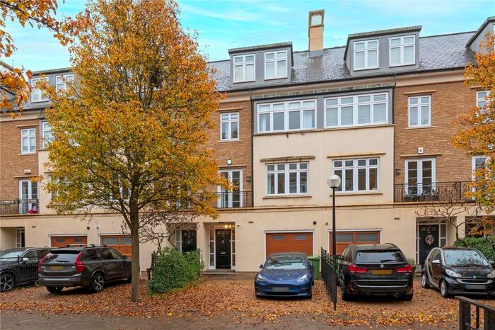 5 Bedroom Terraced House To Rent In Kelsall Mews, Richmond, TW9