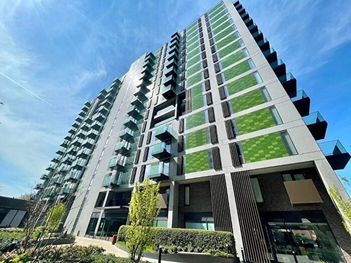 2 Bedroom Flat To Rent In Bury Street, Salford, M3