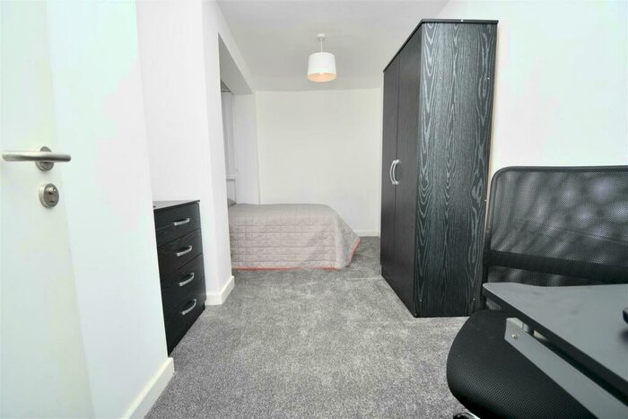 House To Rent In Berry Street, Burnley, BB11