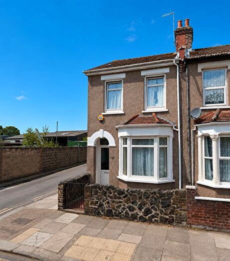 3 Bedroom Property To Rent In Eastbournia Avenue, London, N9