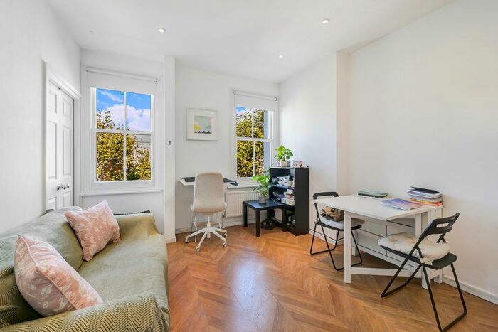 1 Bedroom Flat To Rent In Philbeach Gardens, Earls Court, SW5