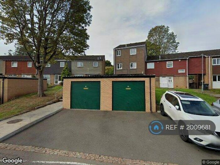 1 Bedroom Flat To Rent In Farm Field Court, Northampton, NN3