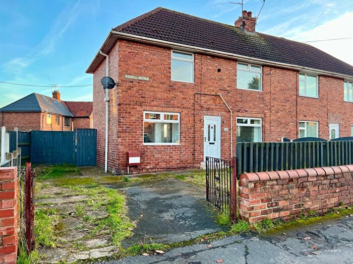 3 Bedroom Semi-Detached House To Rent In Riddell Avenue, Langold, Worksop, S81