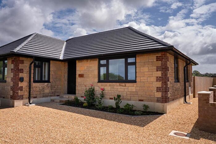 3 Bedroom Detached Bungalow To Rent In Whitwell Road, Ventnor, PO38