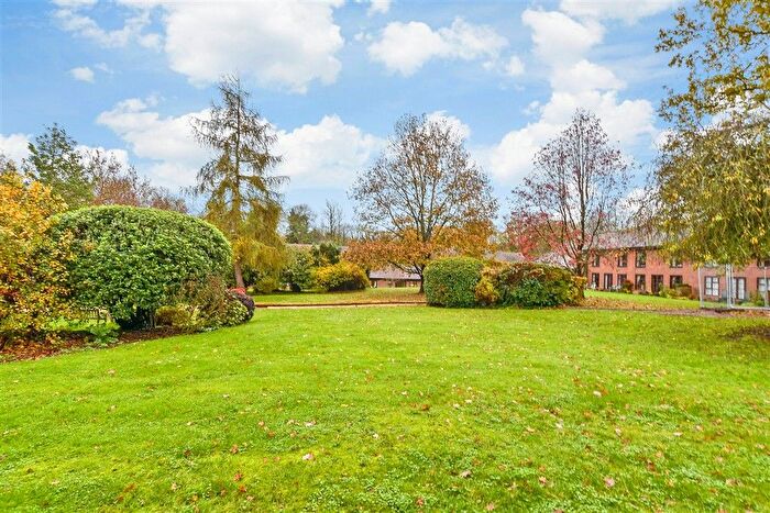 2 Bedroom Flat For Sale In Old Parsonage Court, West Malling, Kent, ME19