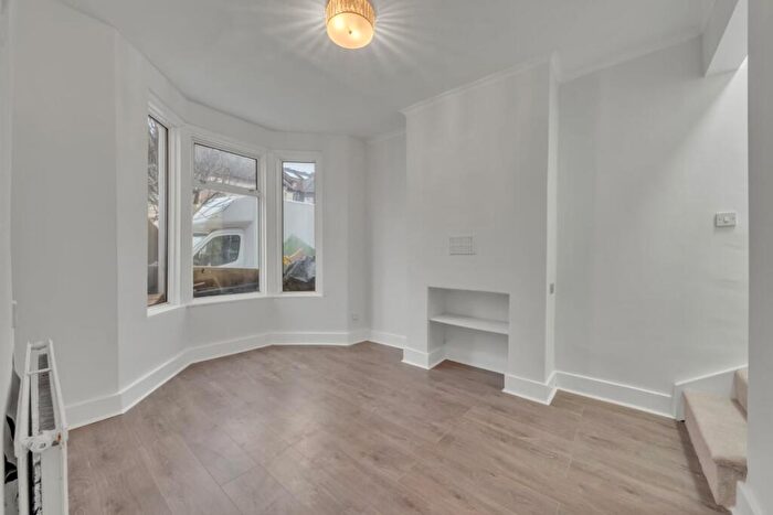 3 Bedroom Terraced House To Rent In Saville Road, London, E16