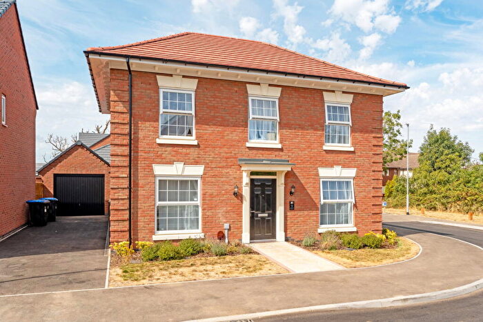 4 Bedroom Detached House For Sale In Chaffinch Road, Brookfields, Fleckney, LE8