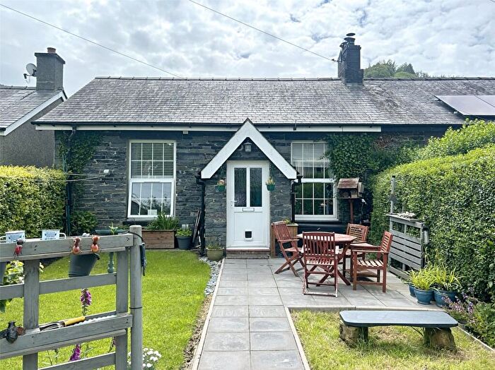1 Bedroom Bungalow For Sale In Llanegryn Street, Abergynolwyn, Tywyn, Gwynedd, LL36