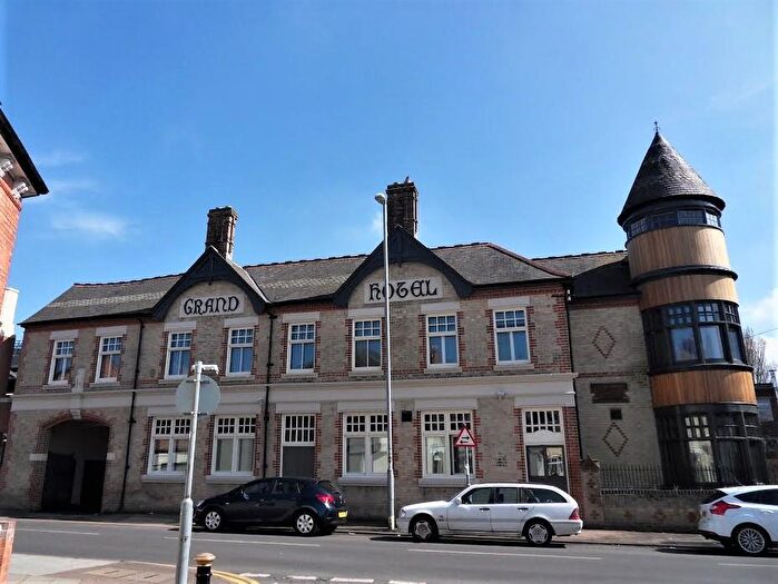 2 Bedroom Flat To Rent In Flat, The Grand Hotel, Canal Street, LE18