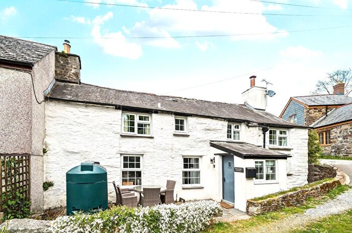 3 Bedroom End Of Terrace House For Sale In Trevelmond, Liskeard, Cornwall, PL14